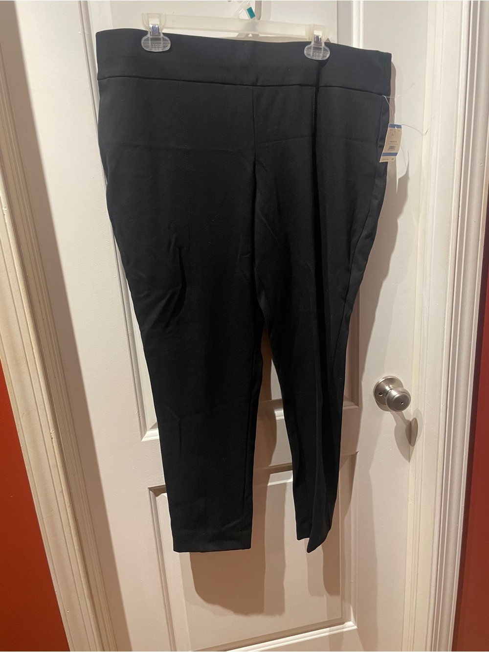 Anne Klein Black Cropped Ponte Pants